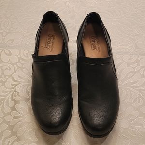 NWOT Croft&Barrow Ortholite Slide-on Booties